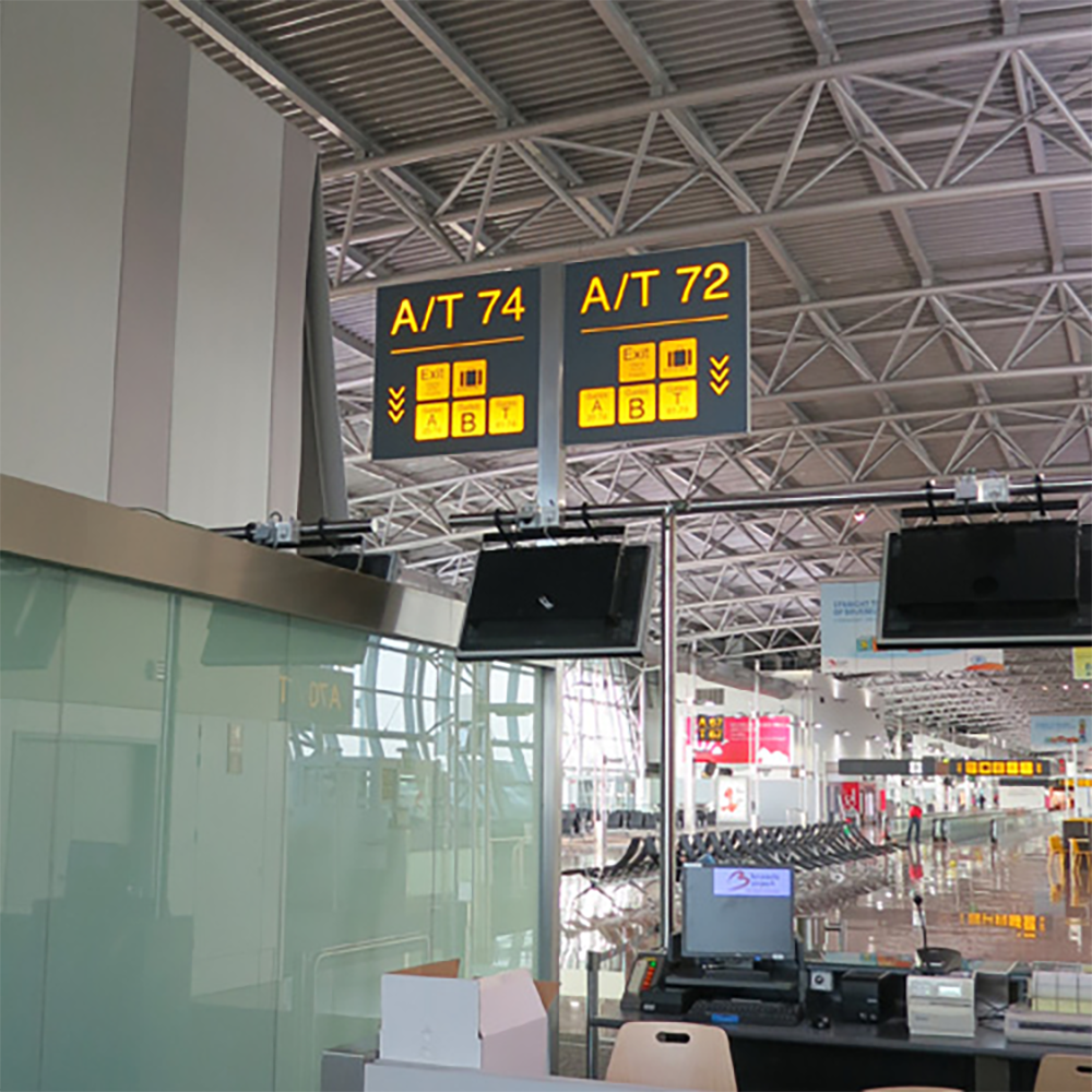 I-Sign Display Slim tosidig Profil 24mm Natur Eloksert, 5Mtr I-Sign Display Slim tosidig Profil 24mm Natur Eloksert, 5Mtr